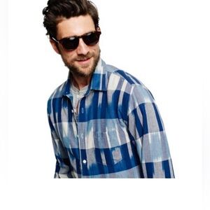 J.Crew Men’s Blue Ikat Slim Shirt